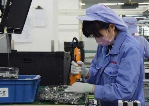 新一期LPR下行 精準滴灌助力降成本，金融戰疫穩固實體經濟